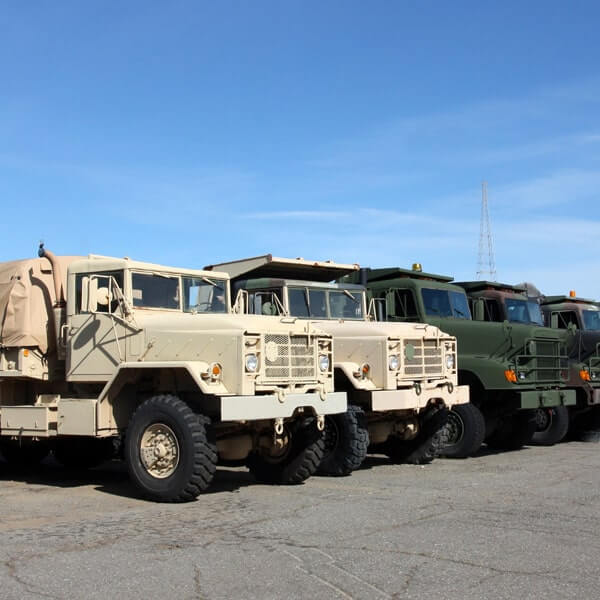 truck-military